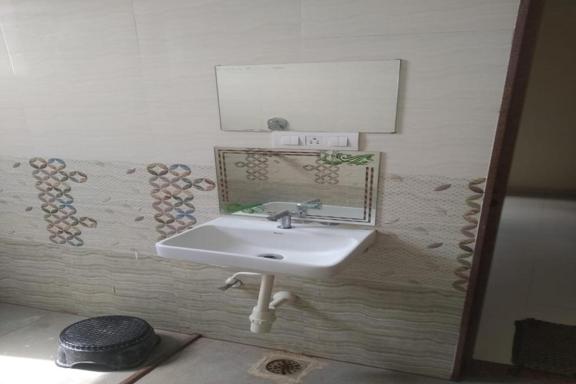 Capital O 82220 Athitya Resort Sikar Exterior foto